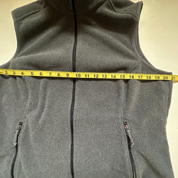 L.L.Bean Women's Mountain Classic Fleece Vest Gray Size Large - Cozy! - Picture 6 of 8